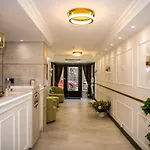 Otel Arletti