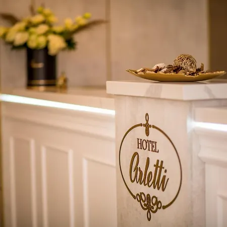 Arletti Hotel 3*